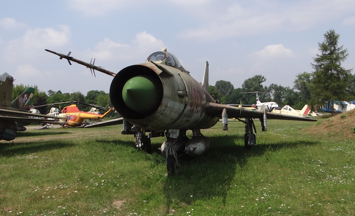 Sukhoi Su-20. Construction. 2007.
