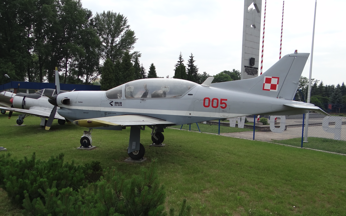 PZL-130 Orlik, piston engine. Tally. 2008.
