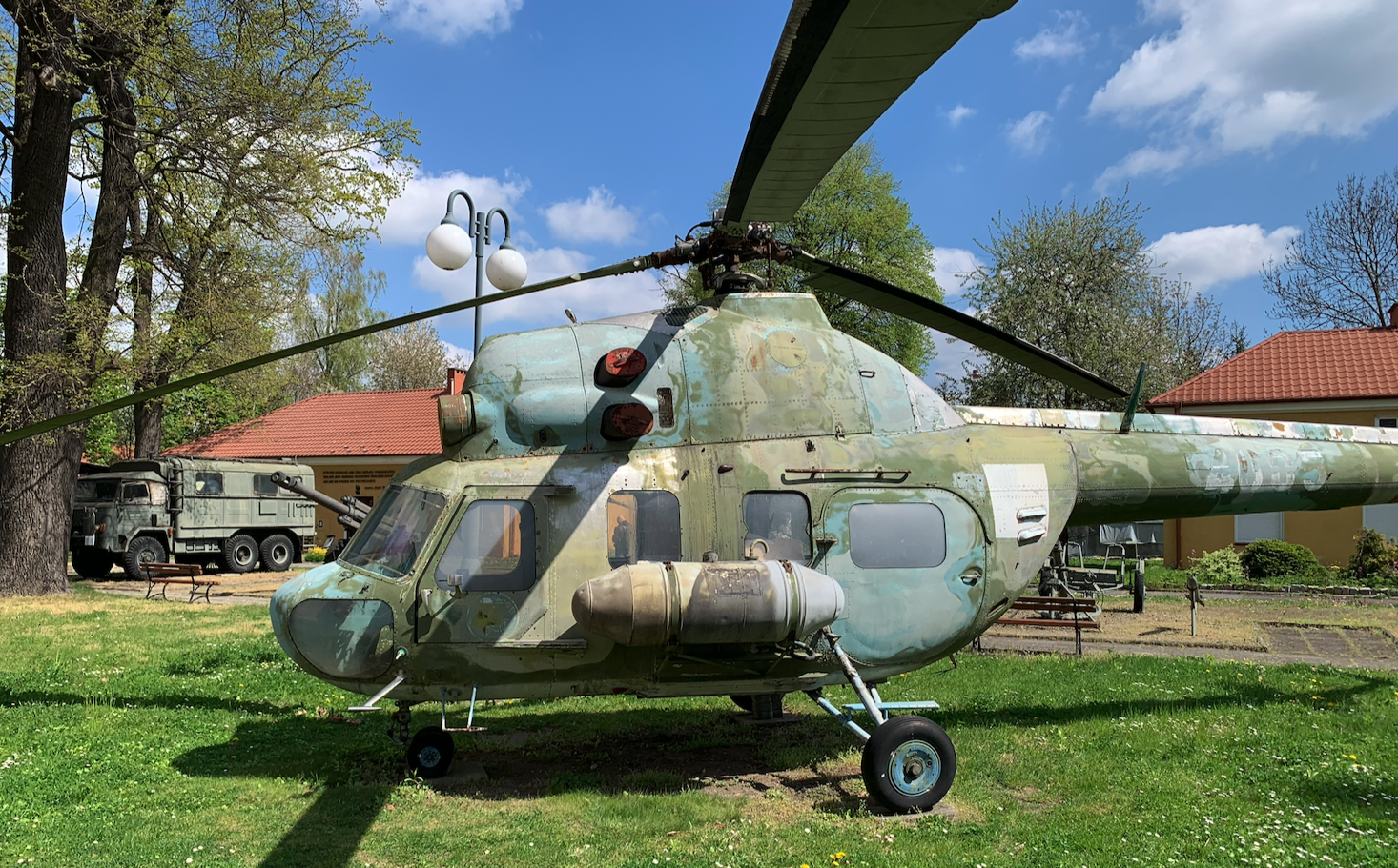 WSK PZL Świdnik Mi-2 nb 4605. 2026